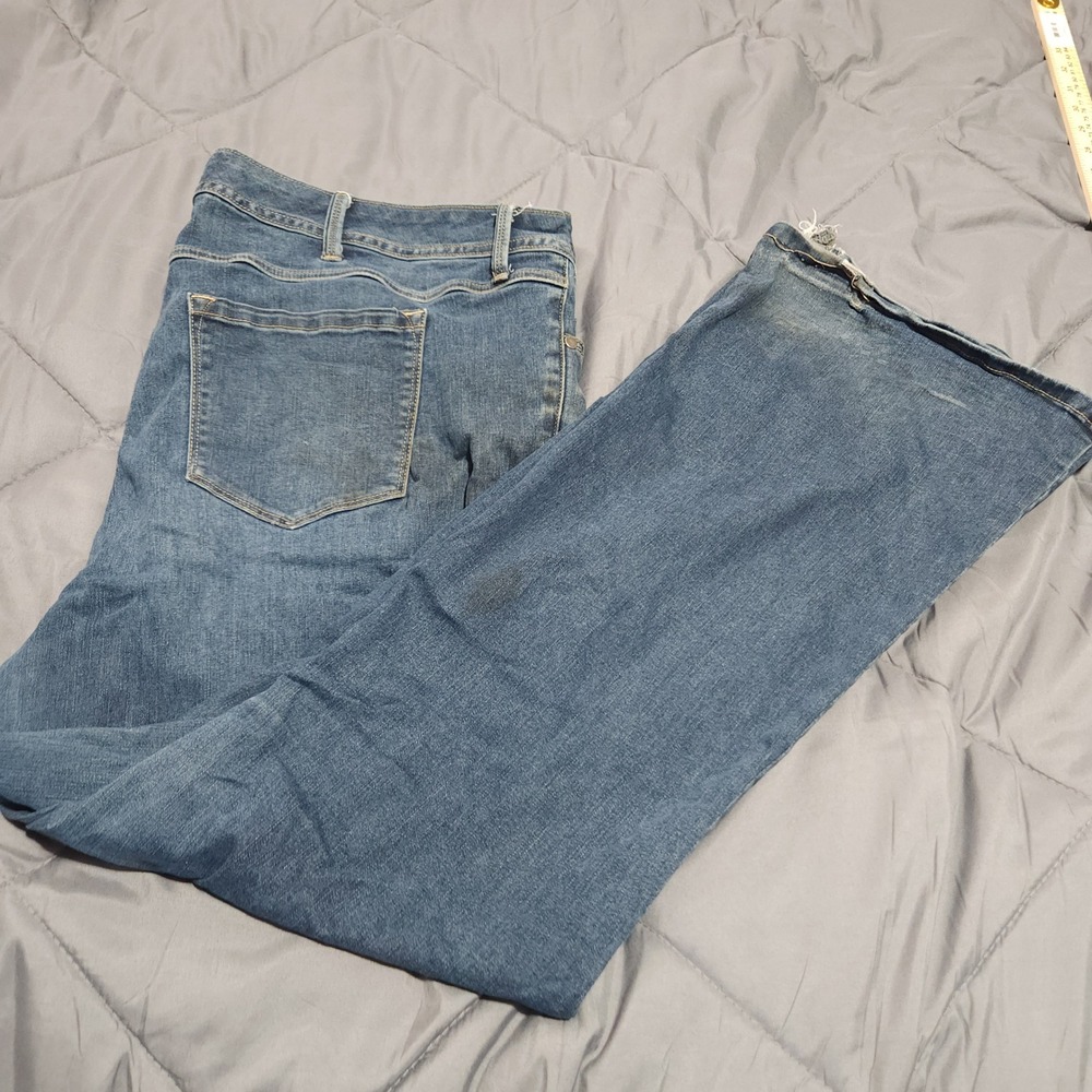 Torrid Luxe Slim‎ Boot Super Stretch Jeans Blue Denim Plus Size 26R Raw Hem